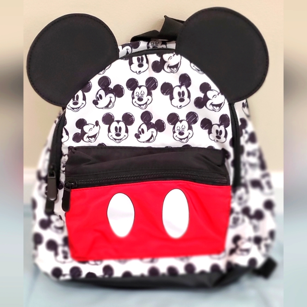 Disney Mickey Mouse Bioworld mini backpack